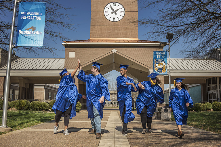 hopkinsville graduates in robes